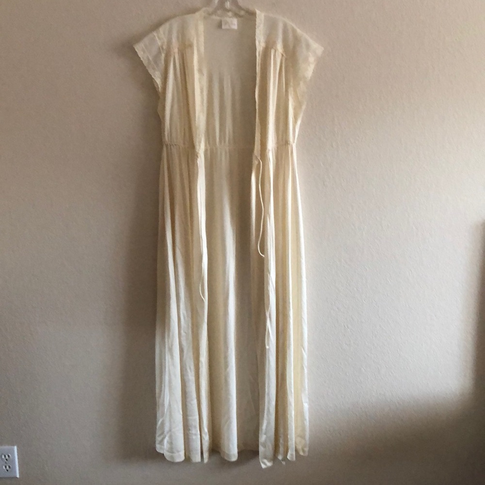 Vintage Maxi Robe - Picture 6 of 6